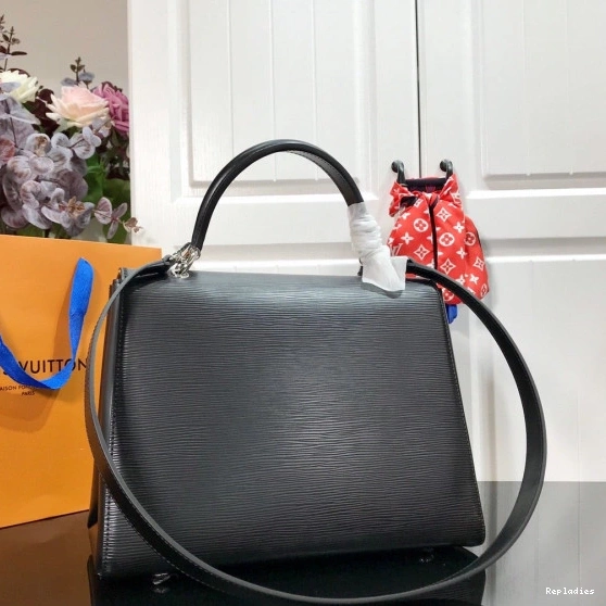 Cheap VUITTON GRENELLE LOUIS MM 0715
